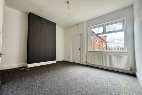 3 bedroom terraced house to rent, Campbell Street, Gainsborough DN21