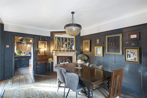 4 bedroom detached house for sale, Barton Road, Thurston