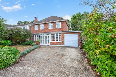 4 bedroom detached house for sale, Wallace Fields, Epsom