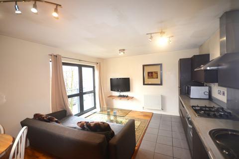 undefined, 5-7 Parham Drive, IG2