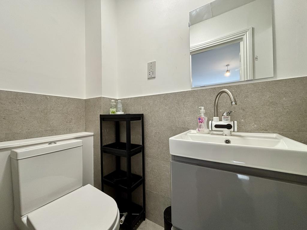 Apartment in London - View 4