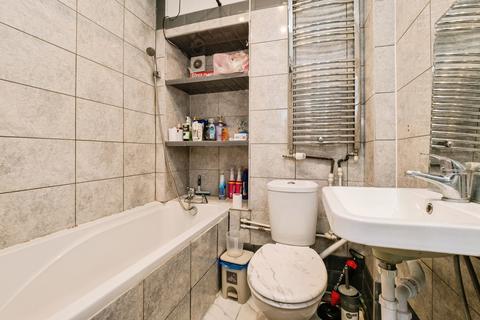3 bedroom terraced house for sale, Manning Road, DAGENHAM, ESSEX, RM10