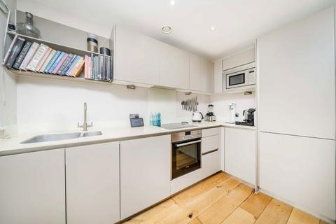 2 bedroom flat for sale, Orchard Road, Richmond TW9