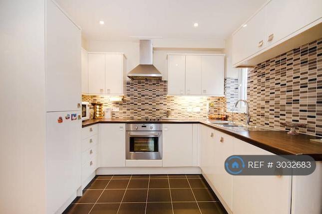 Apartment in Harrow - View 4