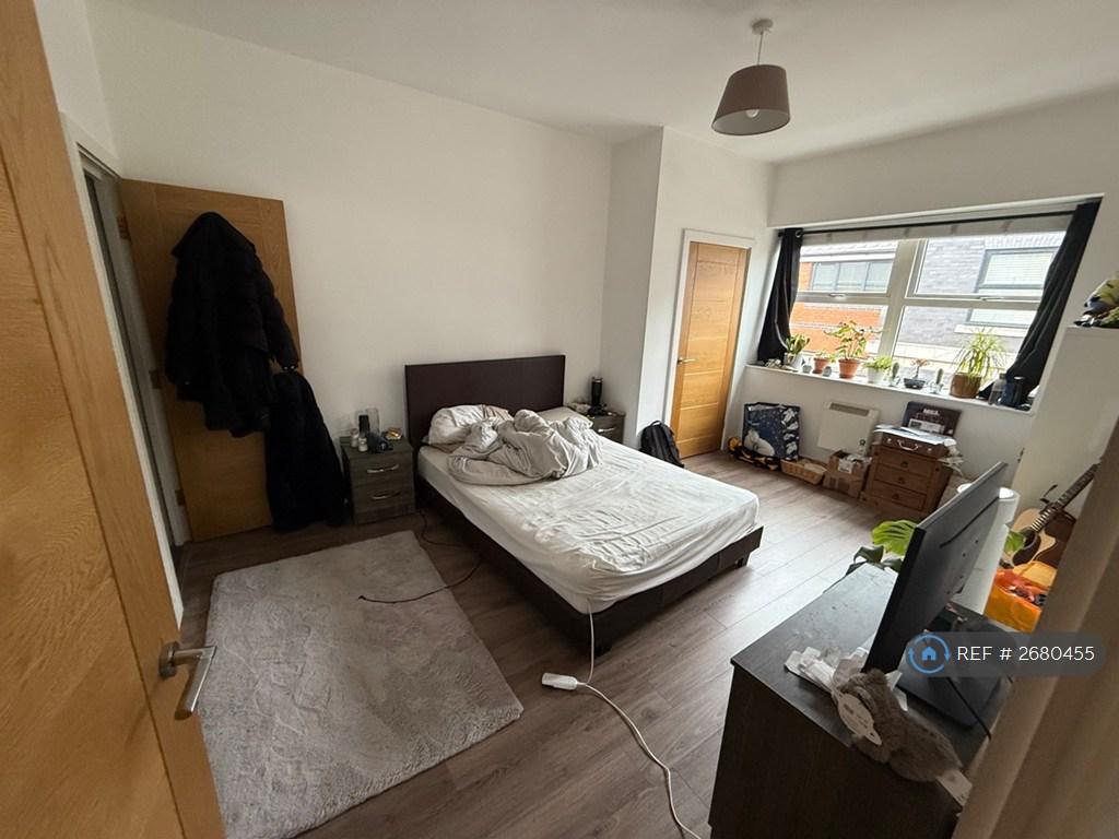 Apartment in Birmingham, Jewellery Quarter - View 2