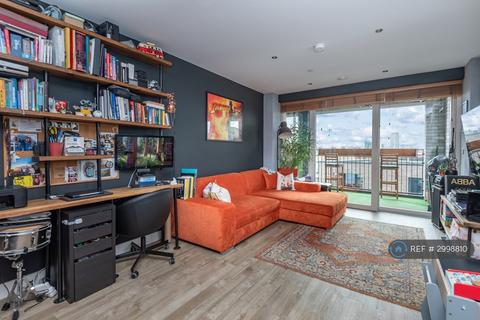 undefined, Suntrap Court, London, E3