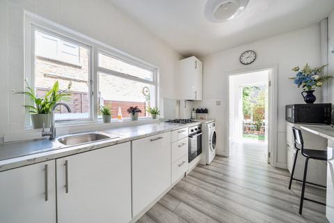 3 bedroom terraced house for sale, Poynings Road, Tufnell Park N19