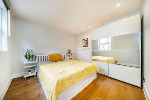 1 bedroom flat for sale, Uxbridge Road, London W12