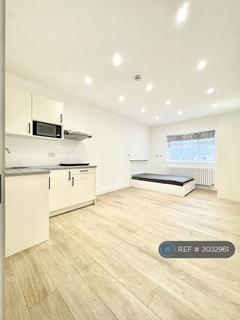 Studio to rent, Harrow View, Harrow, HA1