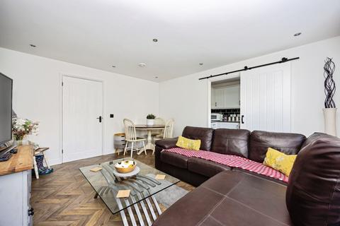 2 bedroom apartment for sale, Alexandra Road, Aldershot GU11