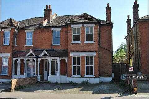 1 bed flat/apartment for rent in College Road, Bromley, BR1