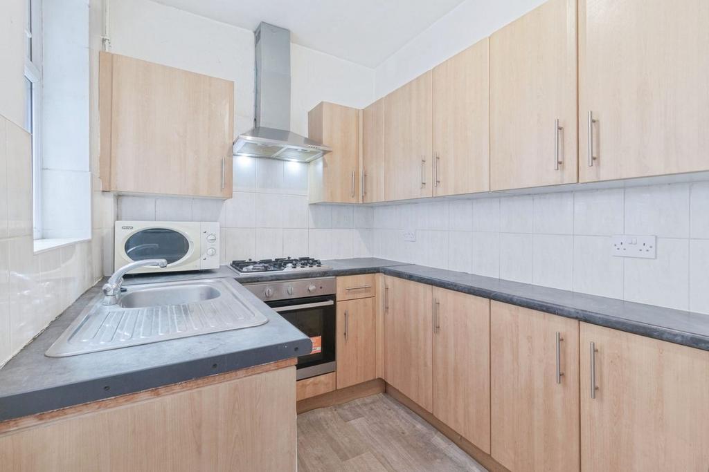 House in Leicester, City of Leicester - View 4