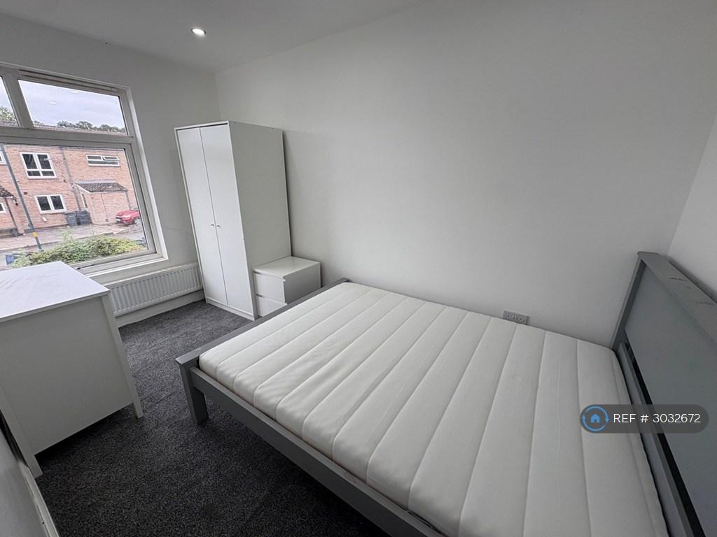 House in Birmingham, West Midlands - View 4