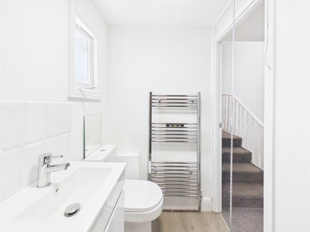 Apartment in Brighton - View 5