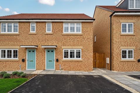 3 bedroom semi-detached house to rent, Furnace Drive, S81