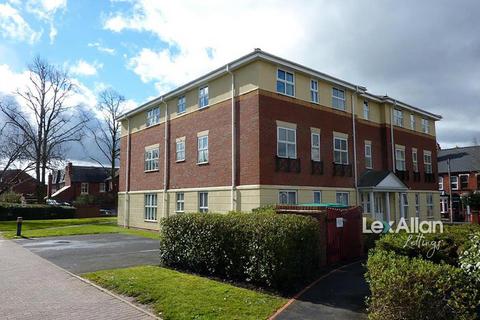 2 bedroom apartment to rent, Victoria Gardens, Cradley Heath