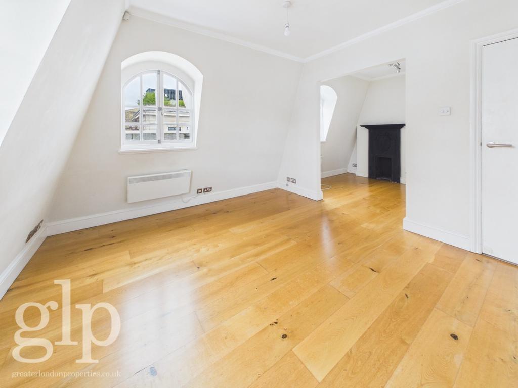 Apartment in Greater London - View 2