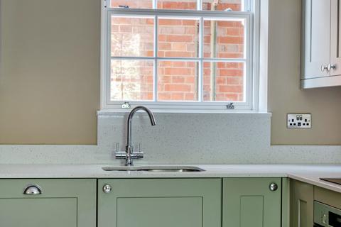 2 bedroom flat for sale, Embley Lane, East Wellow, Romsey, Hampshire, SO51