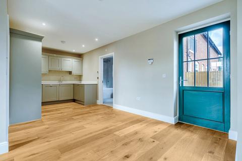 1 bedroom flat for sale, Embley Lane, East Wellow, Romsey, Hampshire, SO51