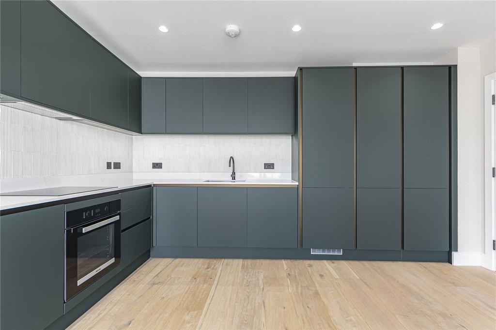 Apartment in London - View 4