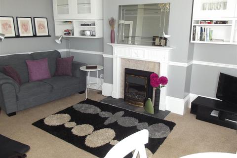 2 bedroom apartment to rent, Brookdale Terrace, Dawlish, EX7