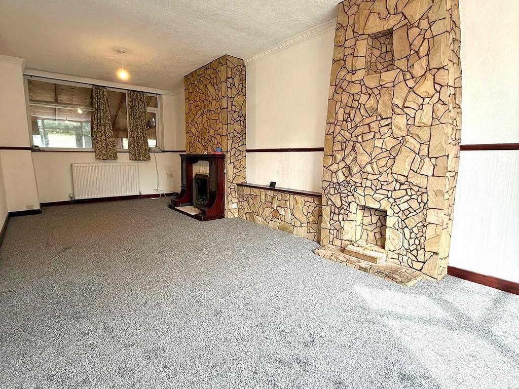 House in Birmingham, West Midlands - View 2