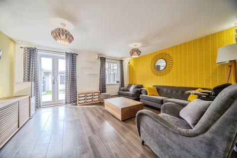 4 bedroom semi-detached house for sale, San Andres Drive, Bletchley, Milton Keynes