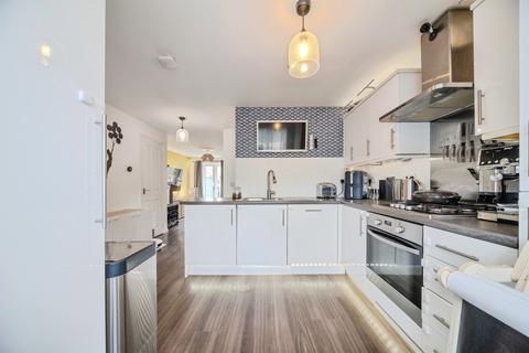 4 bedroom semi-detached house for sale, San Andres Drive, Bletchley, Milton Keynes