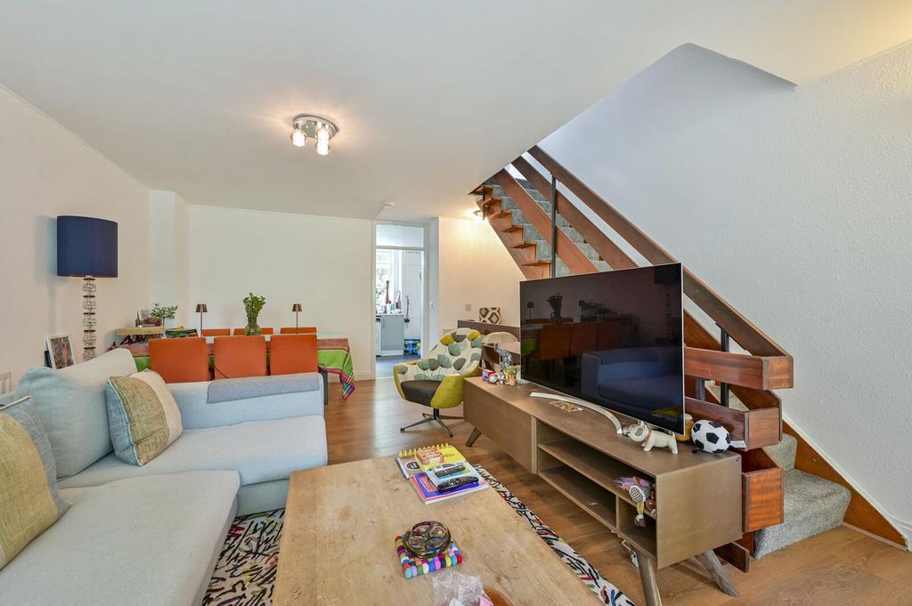 House in London - View 5