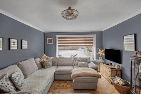 3 bedroom semi-detached bungalow for sale, Rhos Avenue, Penpedairheol, CF82