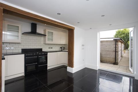 3 bedroom end of terrace house for sale, Southwall Road, Deal, Kent, CT14