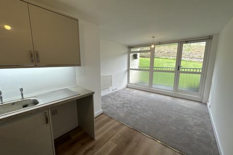 2 bedroom flat to rent, Devon View, Dawlish Warren EX7