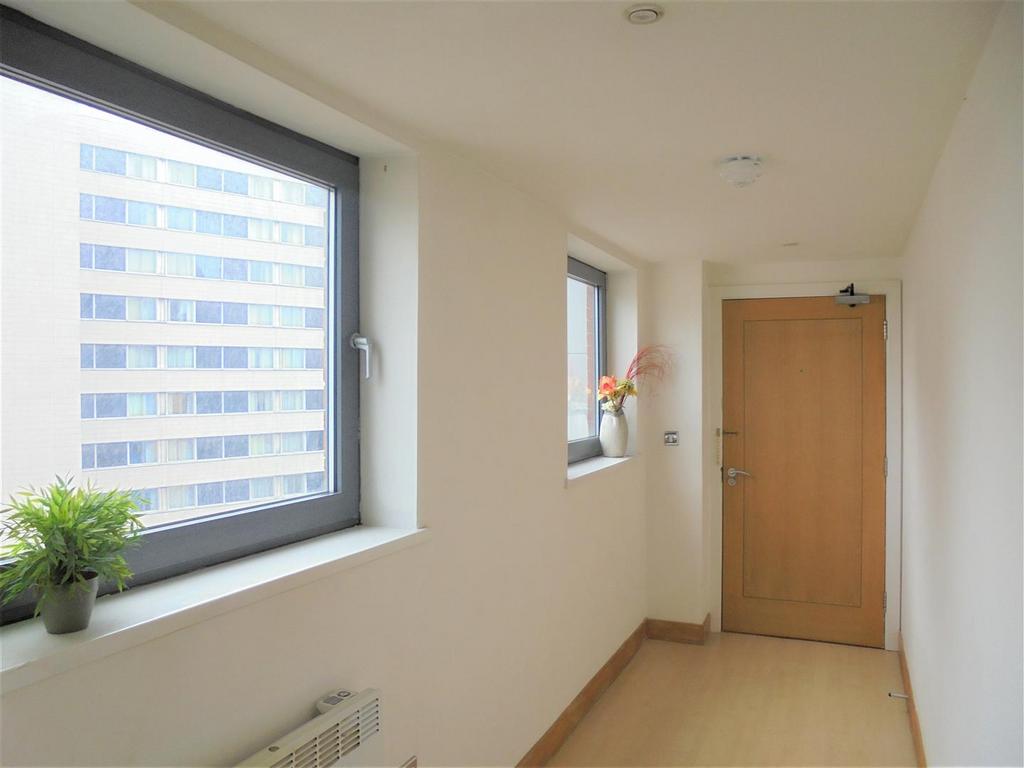 Apartment in Leeds - View 2