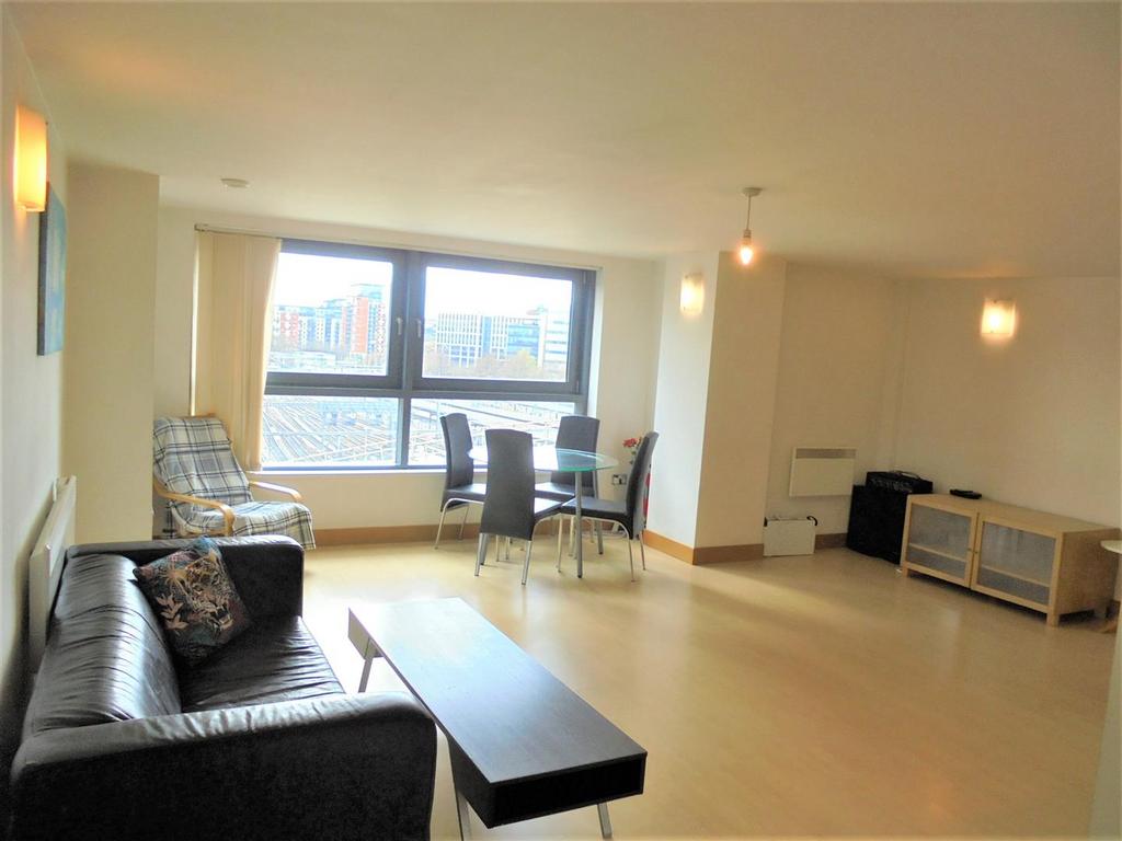 Apartment in Leeds - View 3