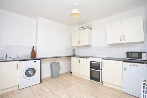 2 bedroom maisonette for sale, Folkestone Road, Dover, Kent, CT17
