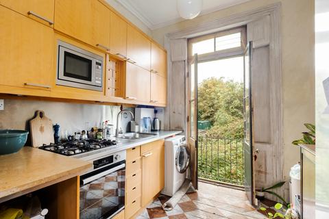 1 bedroom flat for sale, Parkhurst Road, London, N7