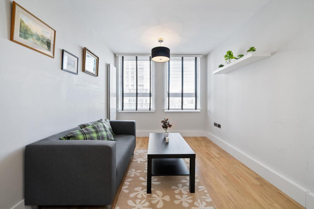 Apartment in London - View 2