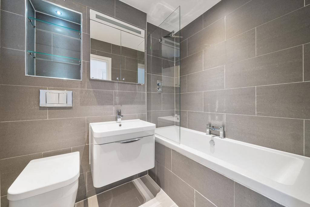 Apartment in London - View 5