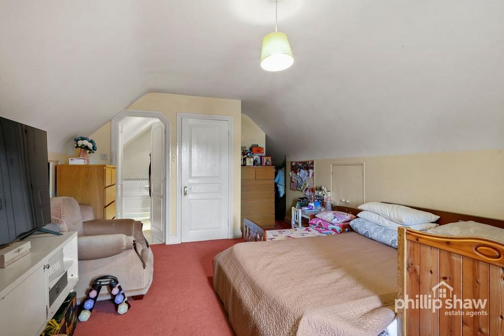 House in Harrow - More