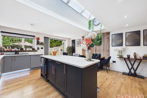 3 bedroom semi-detached house for sale, Camberley Drive, Wrexham, LL12