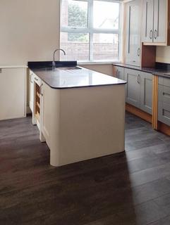 5 bedroom house to rent, Clarendon Road, Ashford