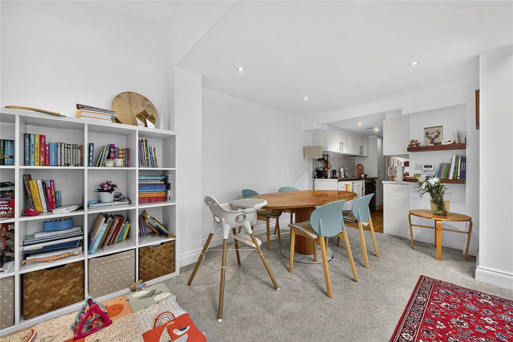 Apartment in London - View 4