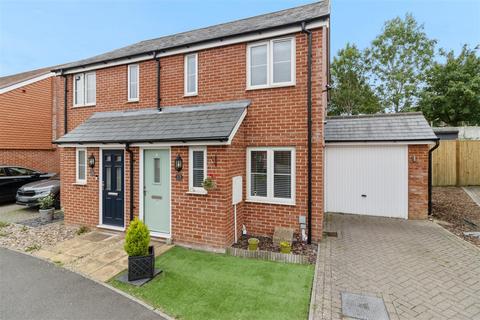 2 bedroom semi-detached house for sale, Viburnum Way, Hailsham
