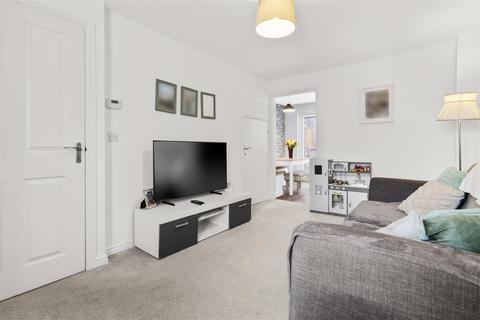 2 bedroom semi-detached house for sale, Viburnum Way, Hailsham