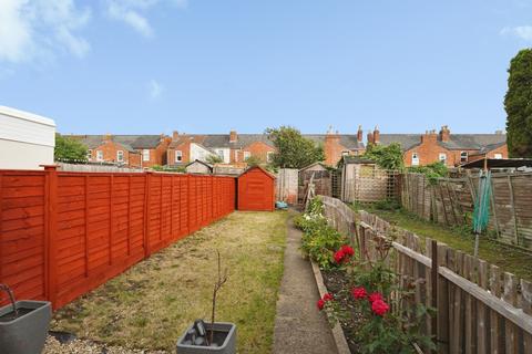 2 bedroom terraced house for sale, Stanley Road, Gloucester, Gloucestershire, GL1