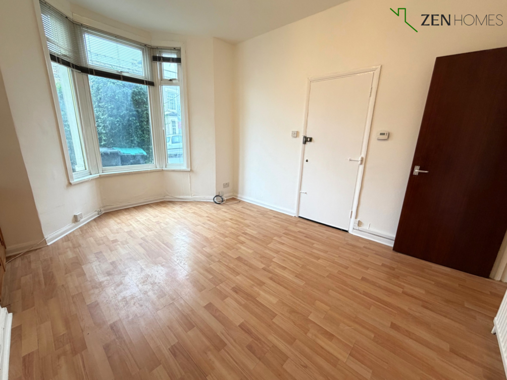 Apartment in London - View 2