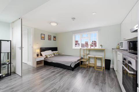 2 bedroom block of apartments for sale, Beaconsfield Road, London SE9