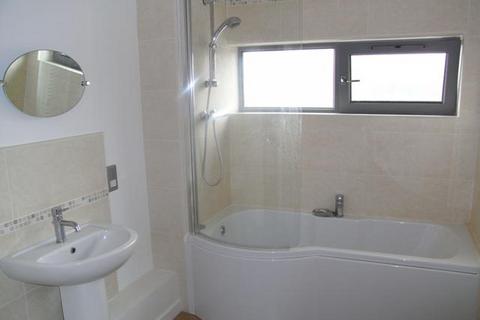 2 bedroom flat to rent, Vincent House, Darlington