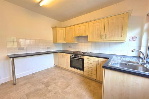 2 bedroom semi-detached house to rent, Ashton Street, Woodley, Stockport