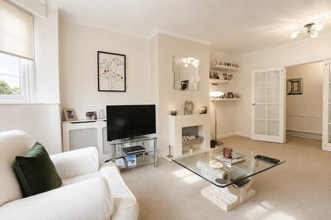 3 bedroom flat for sale, Beaufort Park, London NW11